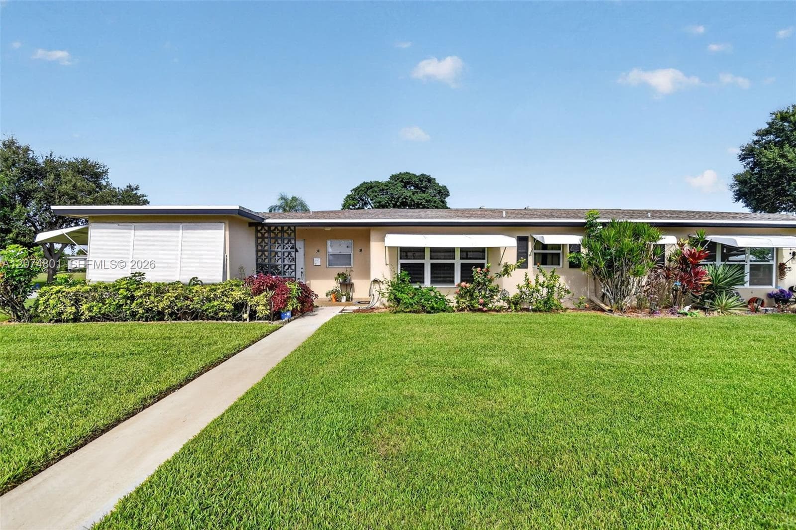 867 North Dr # B, Delray Beach, FL 33445 photo 3