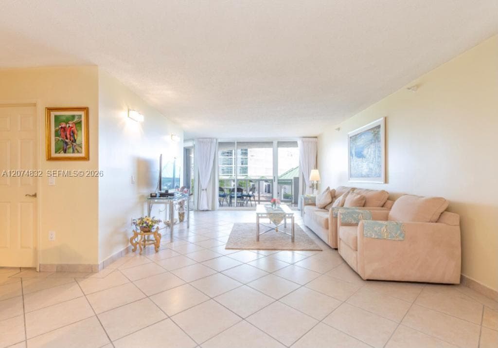 16711 Collins Ave # 706, Sunny Isles Beach, FL 33160