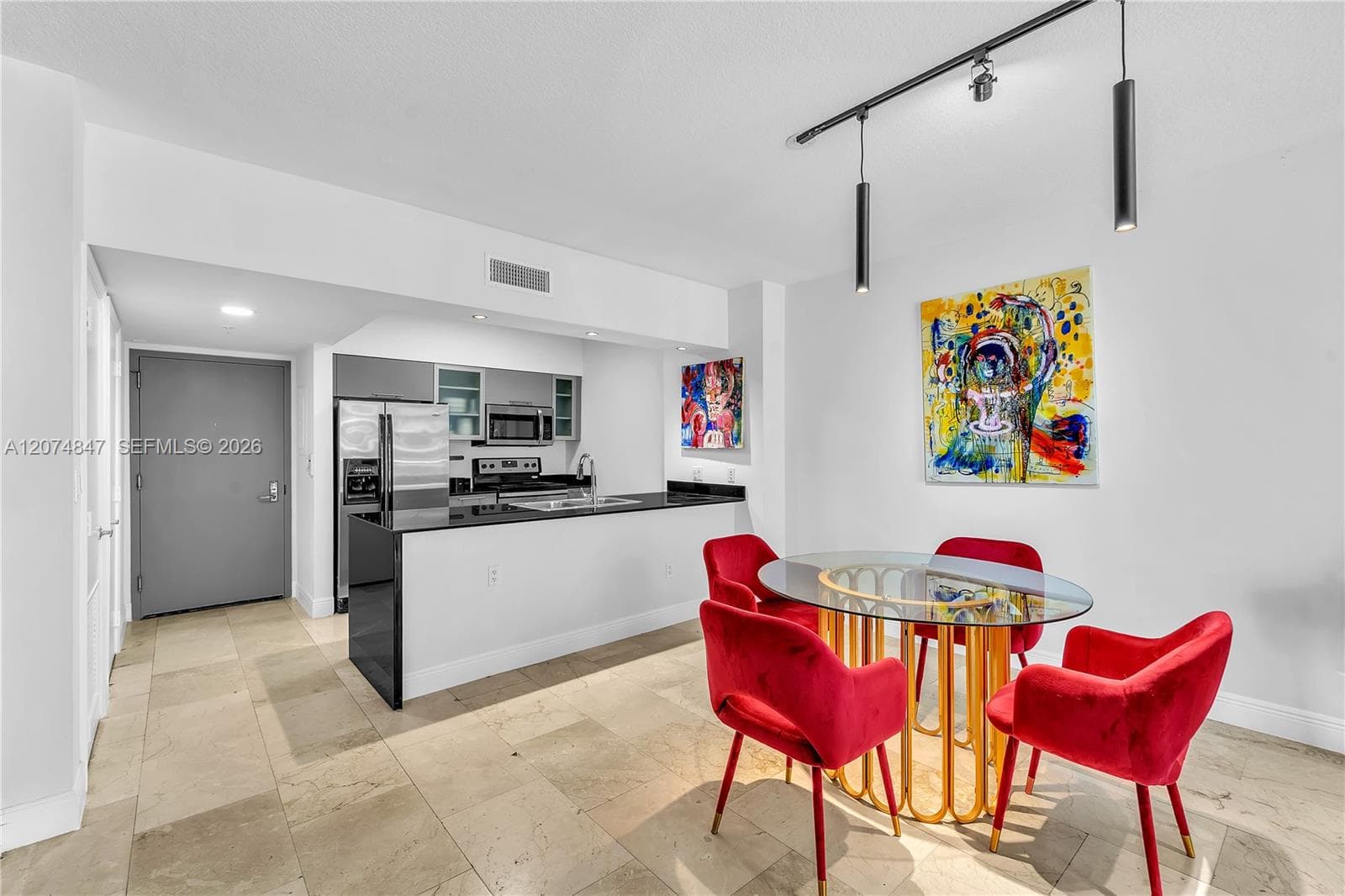 1750 N Bayshore Dr # 2004, Miami, FL 33132 photo 4