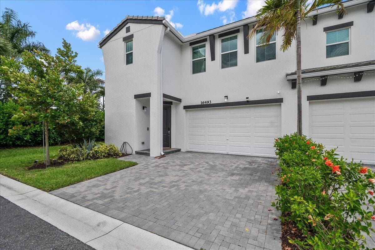 16493 Helix Court, Westlake, FL 33470