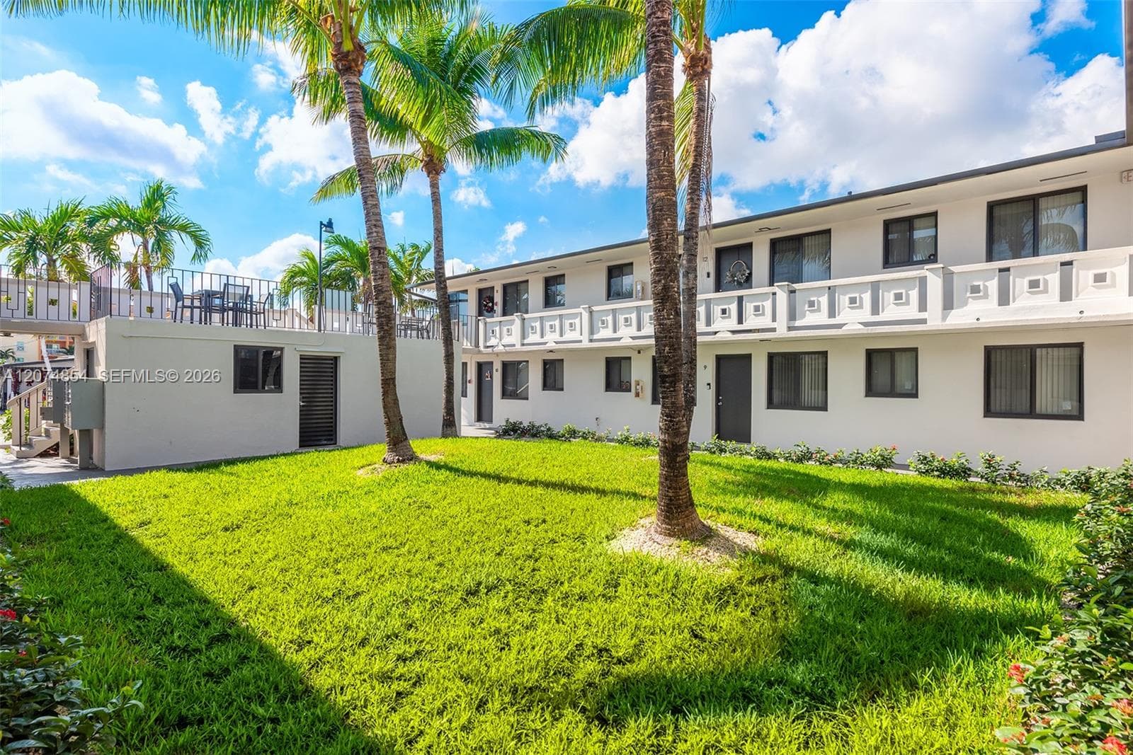 1345 W 28th St # 17, Hialeah, FL 33010 photo 5