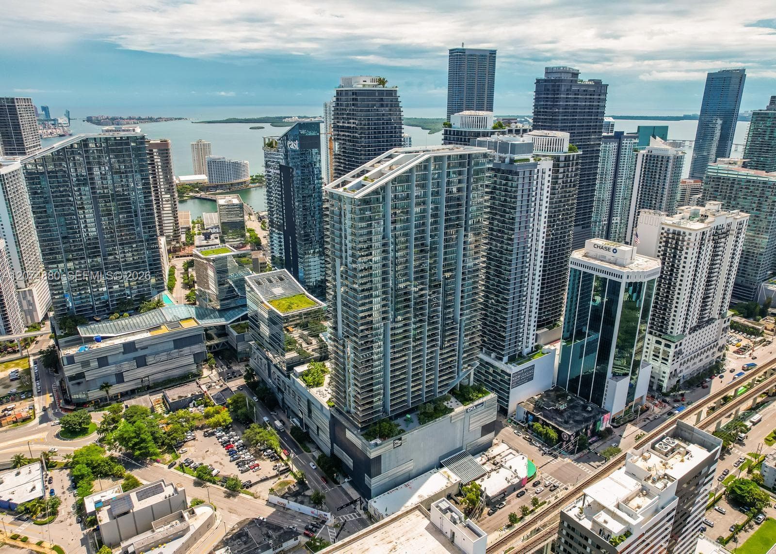 88 SW 7 # 2112, Miami, FL 33130 photo 2