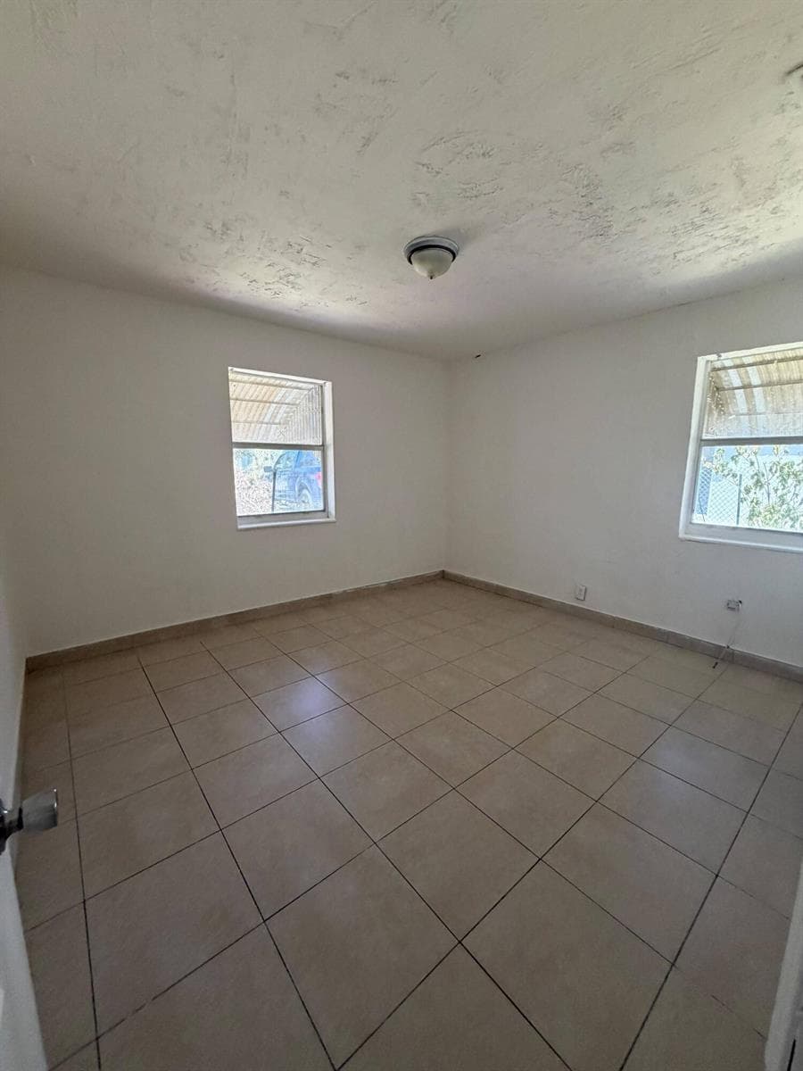 1525 W 15TH Street, Riviera Beach, FL 33404 photo 3