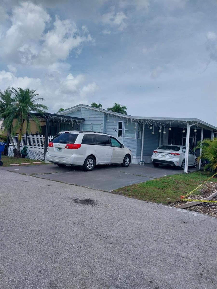 19800 SW 180th Ave   lot#392, Miami, FL 33187 photo 2