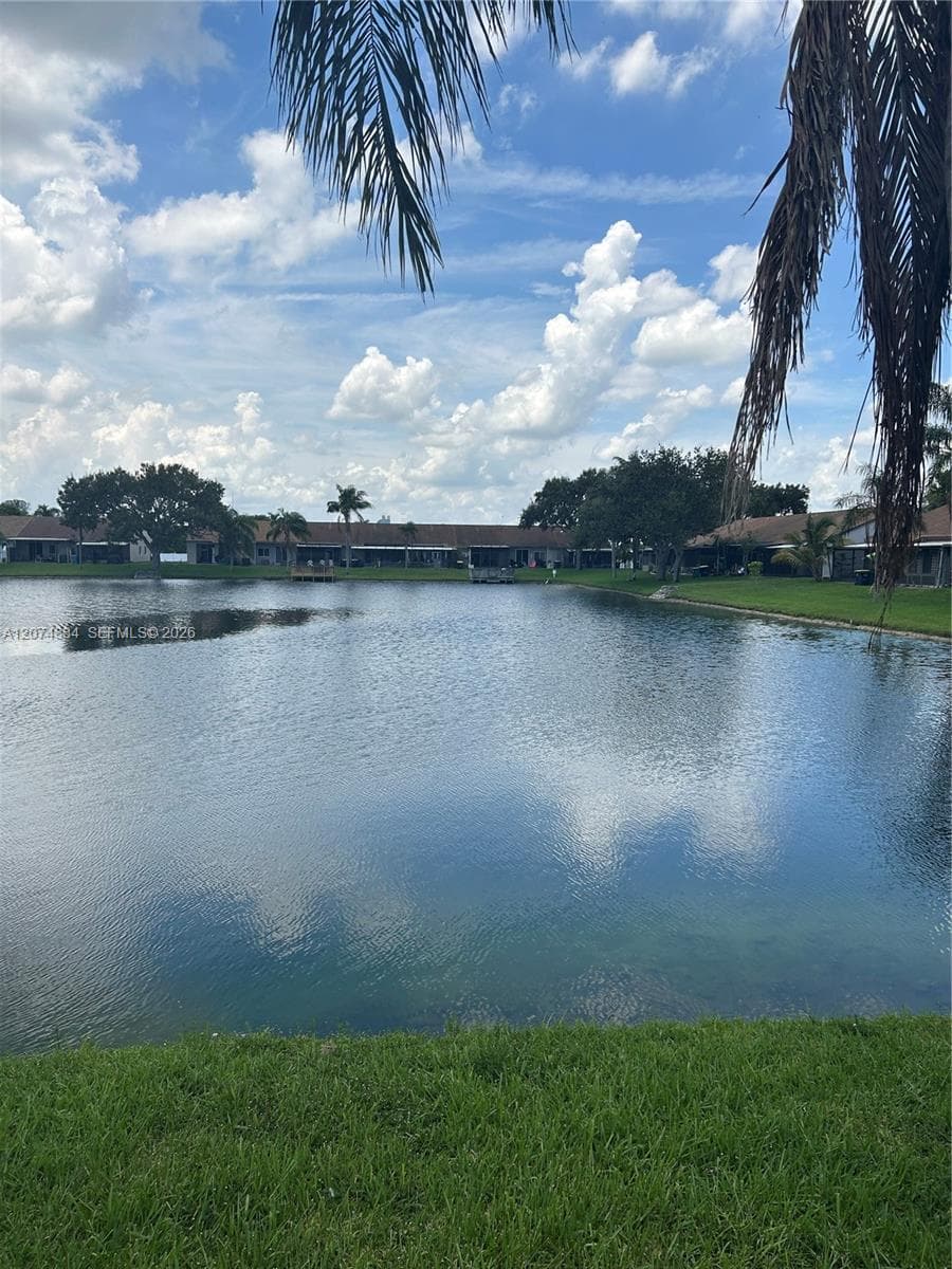 5587 Park Rd # 5587, Dania Beach, FL 33312