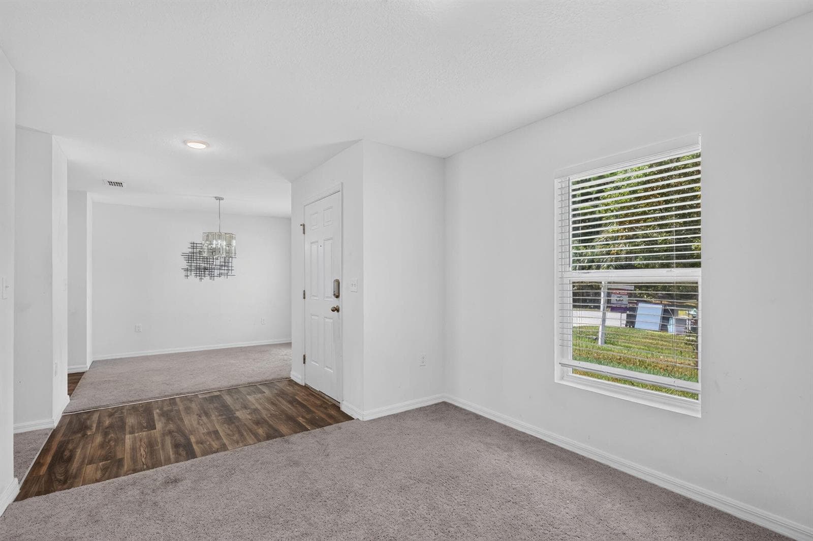 2078 SE JOYNER Circle, Port St. Lucie, FL 34952 photo 3