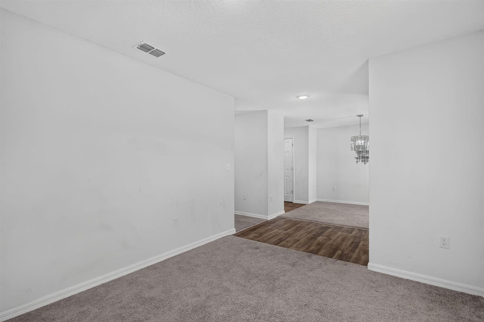 2078 SE JOYNER Circle, Port St. Lucie, FL 34952 photo 4