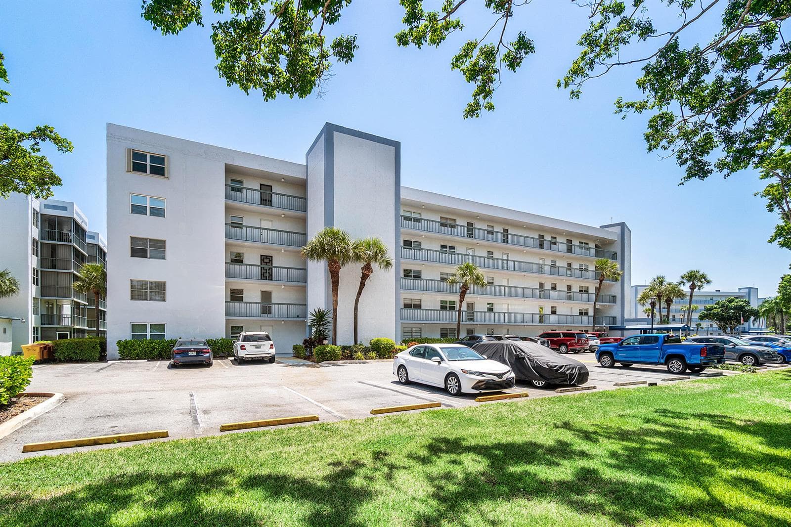 6500 NW 2ND Avenue # 513, Boca Raton, FL 33487 photo 2