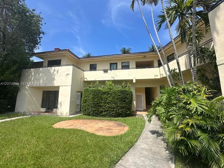 32 Camden Dr # 3, Bal Harbour, FL 33154 photo 2