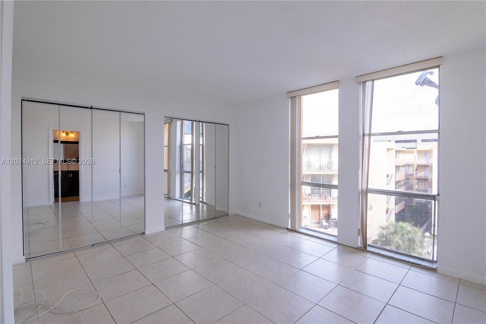 1750 W 46th St # 521, Hialeah, FL 33012 photo 2