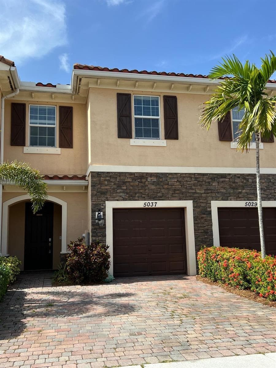 5037 Ashley River Road # 5037, West Palm Beach, FL 33417