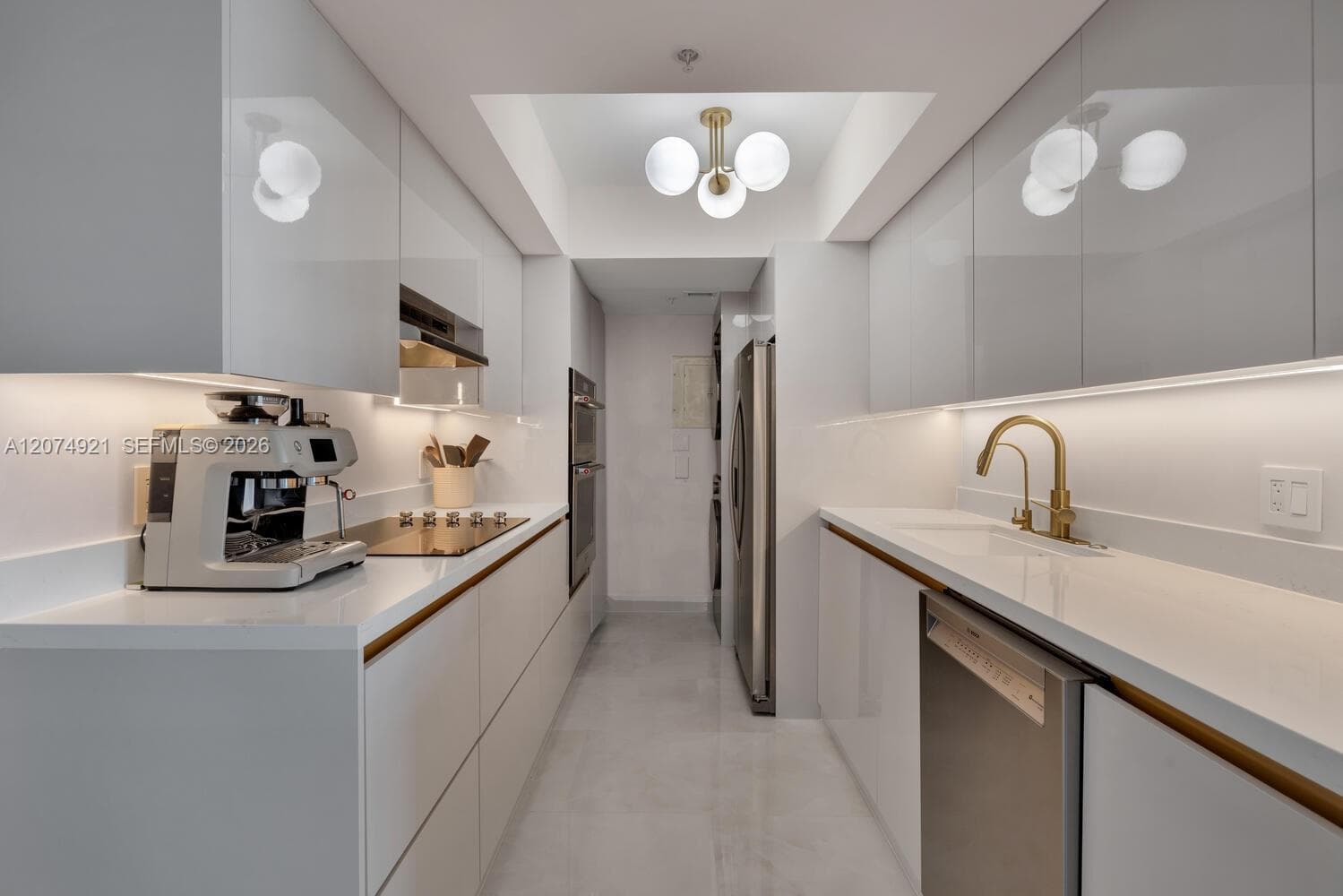 90 Alton Rd # 2207, Miami Beach, FL 33139 photo 4