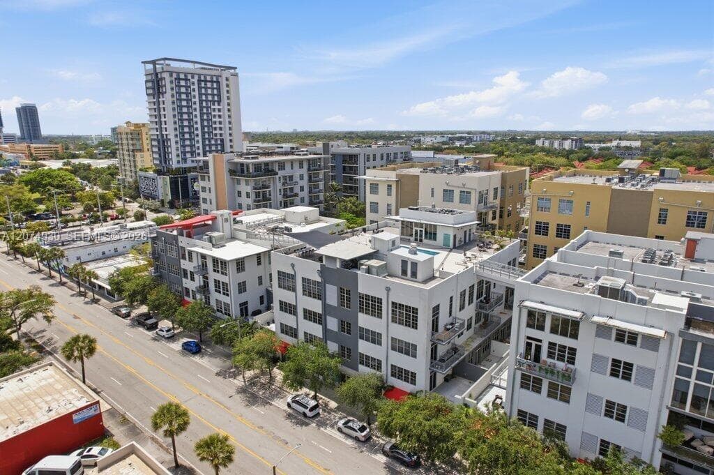 425 N Andrews Ave # 202, Fort Lauderdale, FL 33301