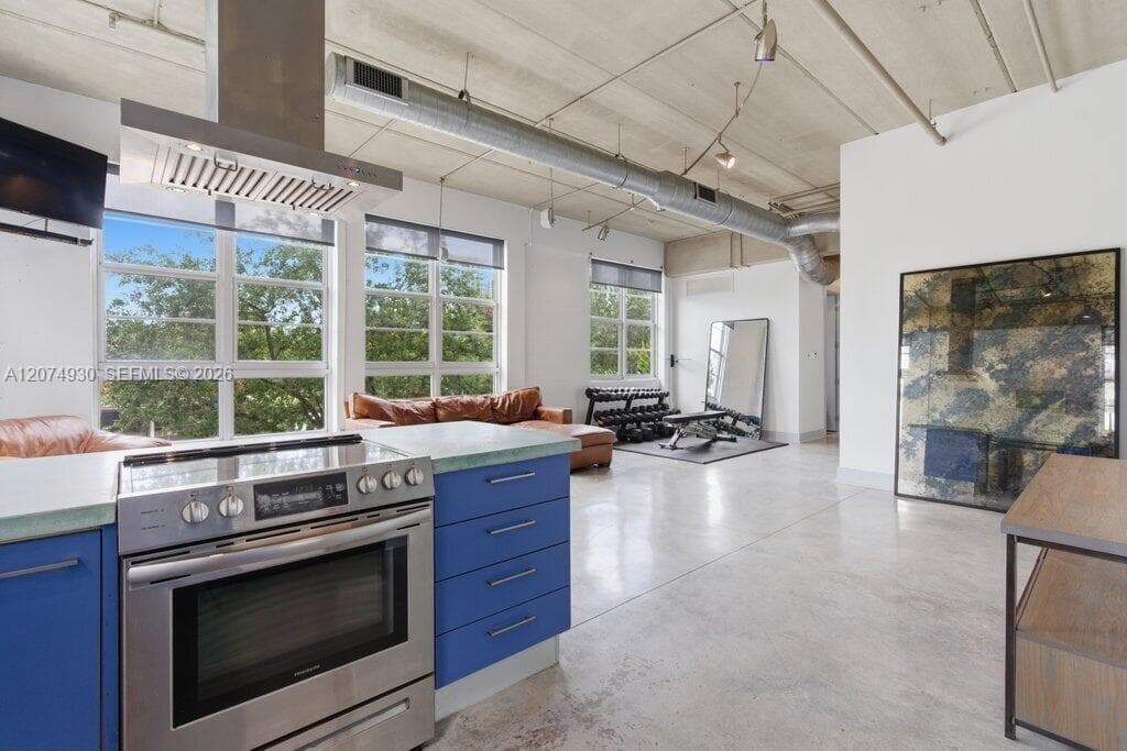 425 N Andrews Ave # 202, Fort Lauderdale, FL 33301 photo 4