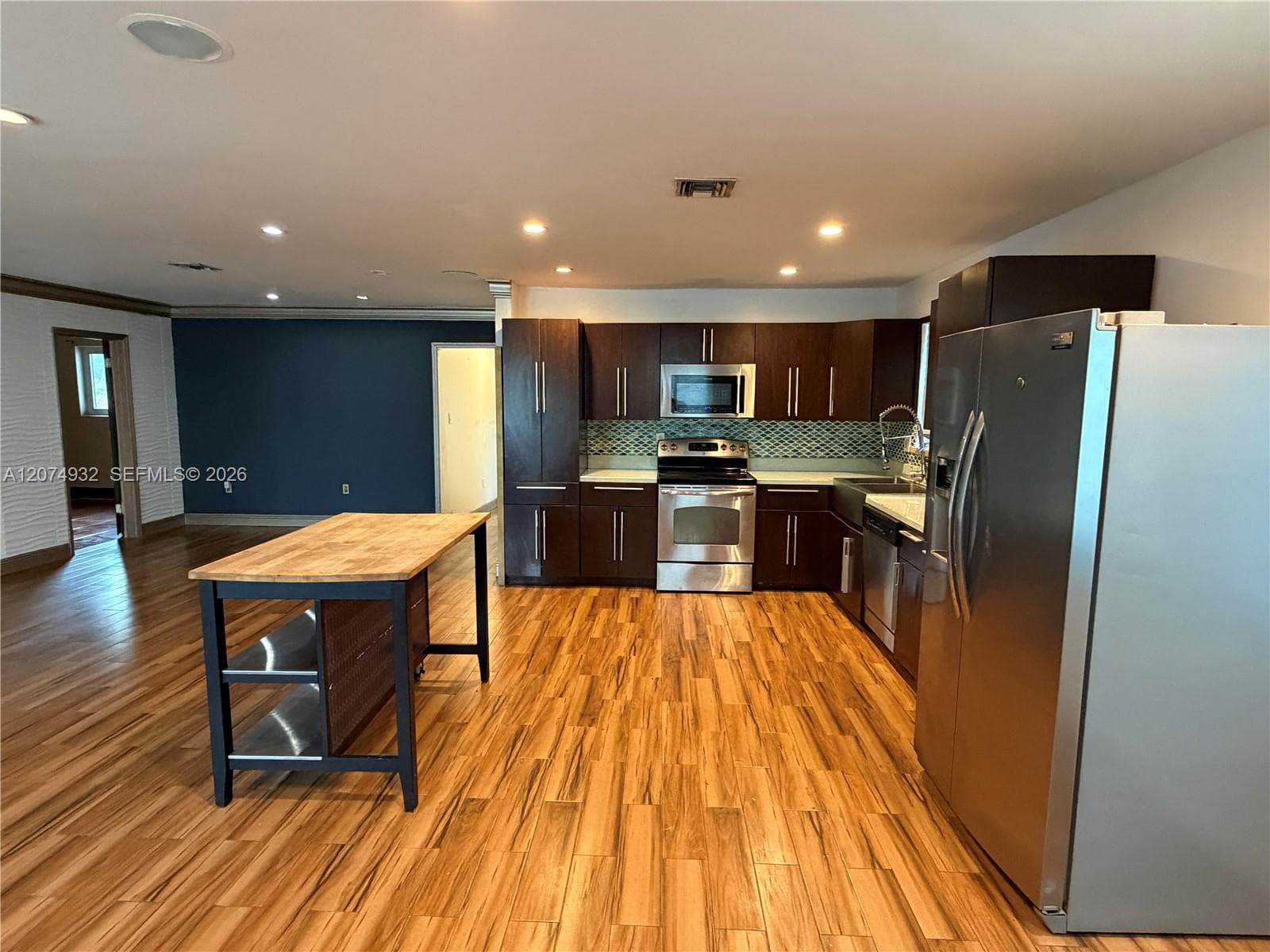 56 NW 39th St # 56, Miami, FL 33127 photo 4