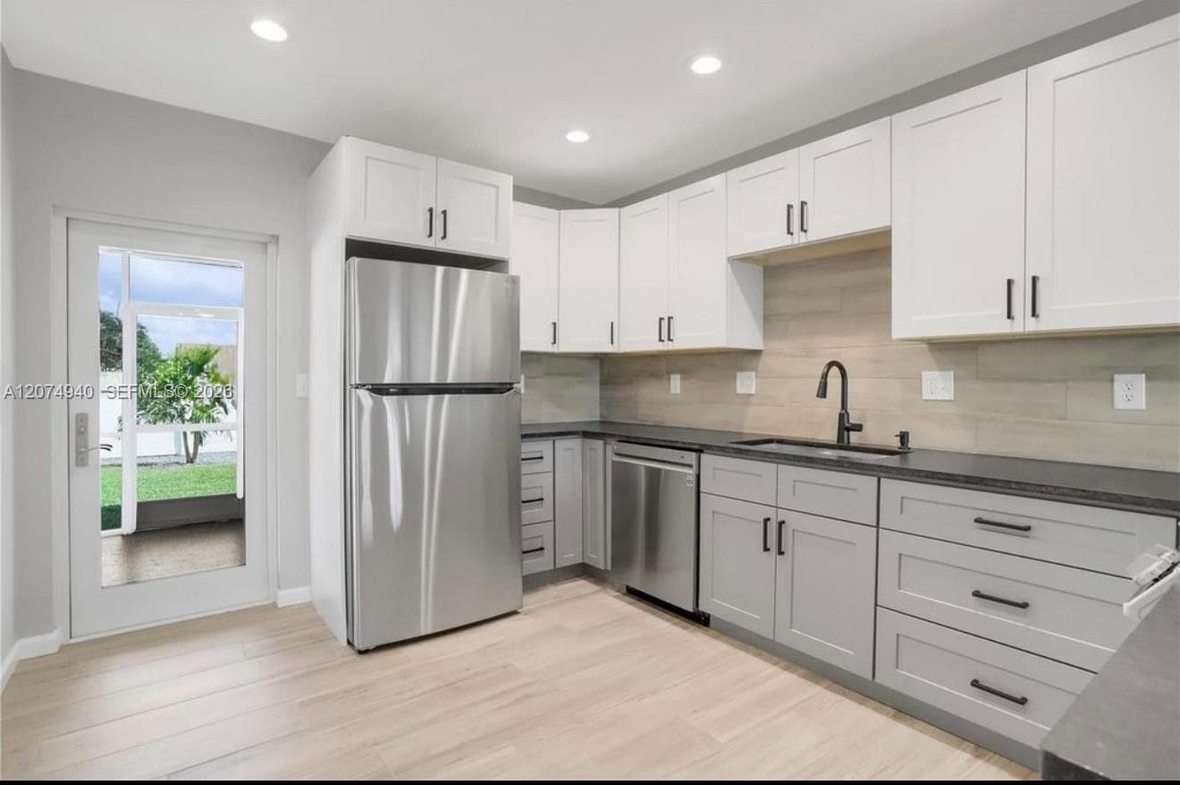2550 N Dixie Hwy # 2570, Boca Raton, FL 33431 photo 2