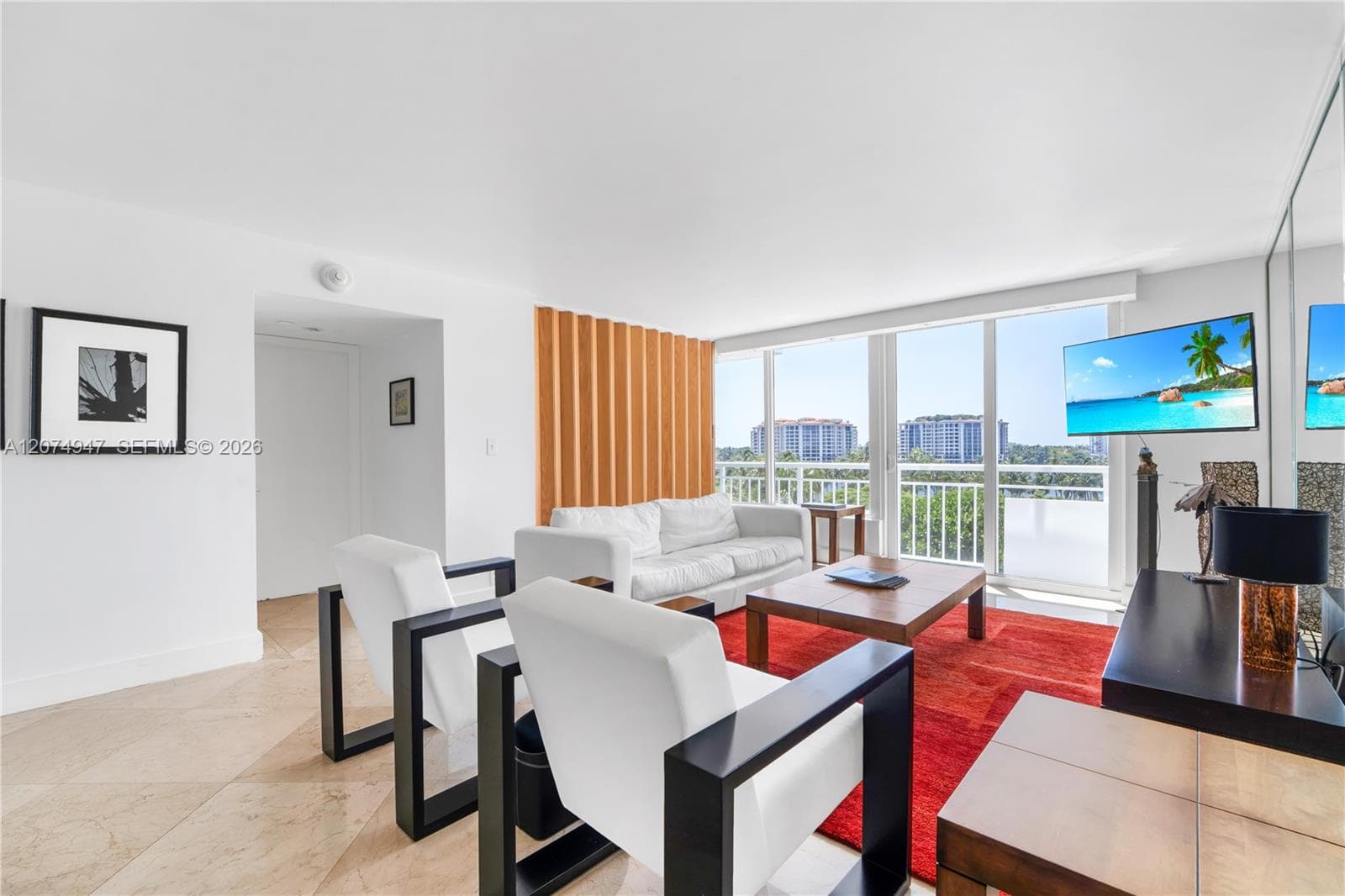 400 S Pointe Dr # 505, Miami Beach, FL 33139 photo 3