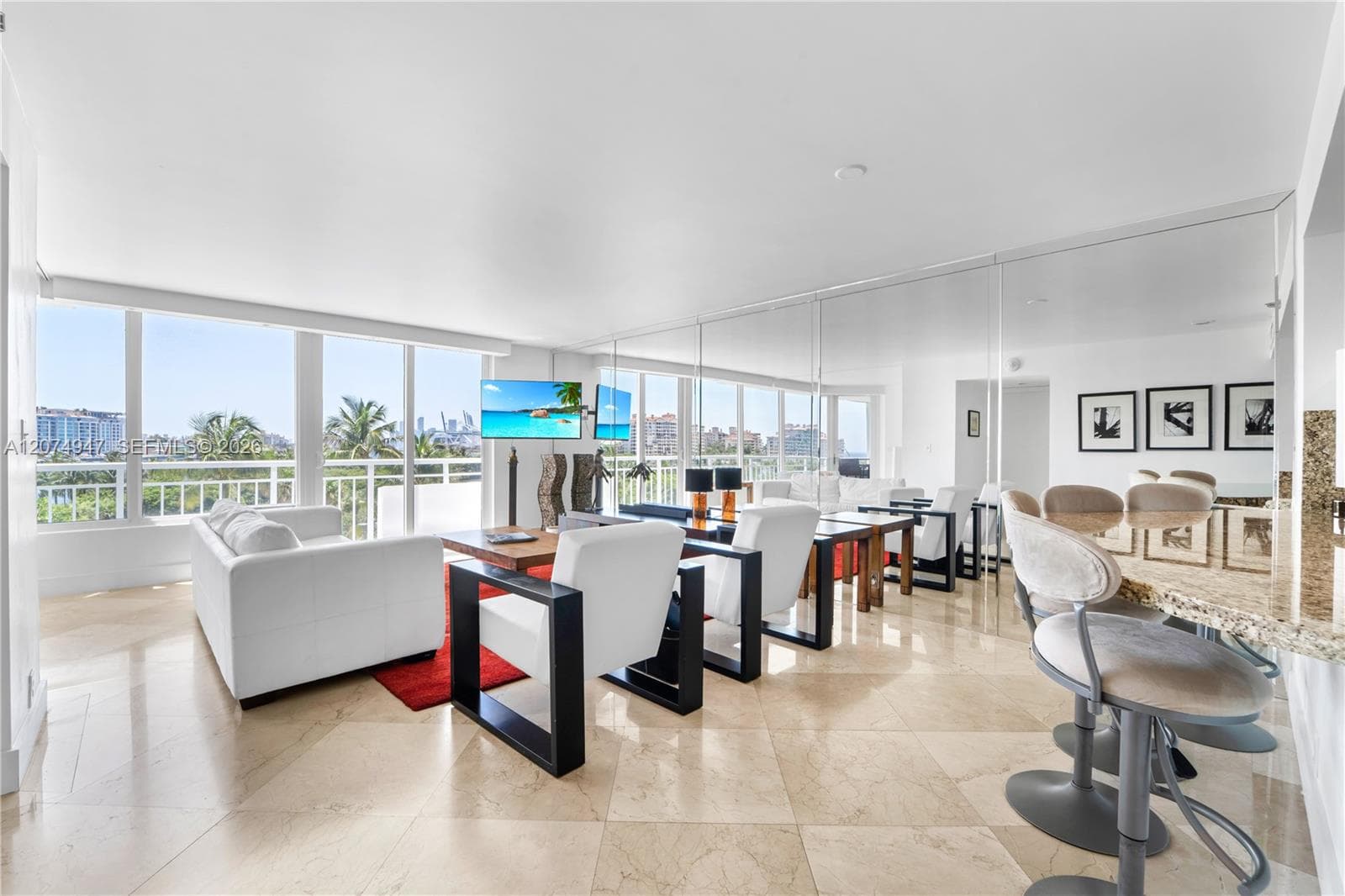400 S Pointe Dr # 505, Miami Beach, FL 33139 photo 4