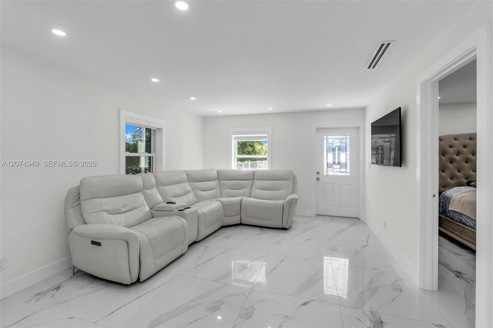 1593 Barbarie Ln, West Palm Beach, FL 33417 photo 4