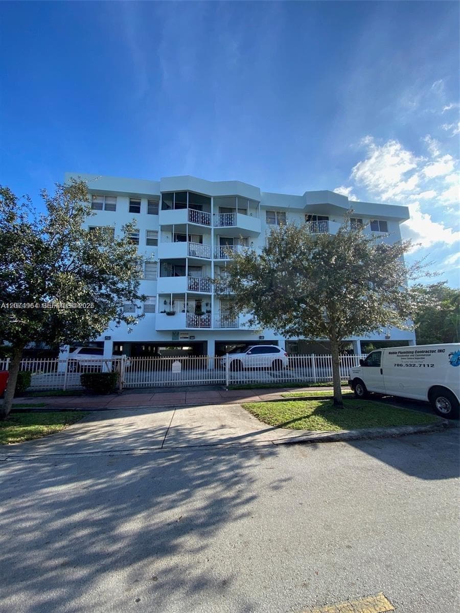 1990 Marseille Dr # 206, Miami Beach, FL 33141 photo 3