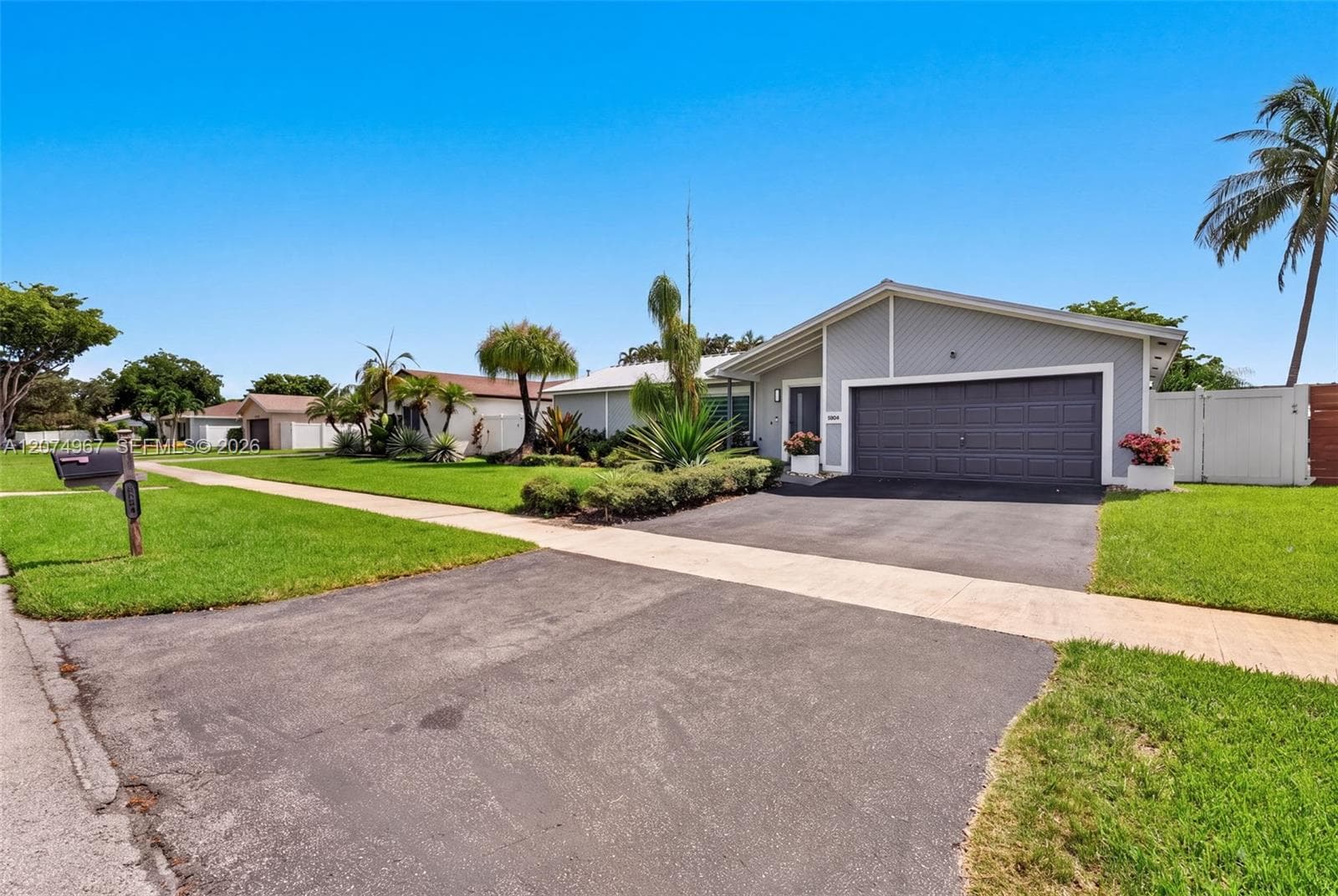 5804 SW 116th Ave, Cooper City, FL 33330 photo 5