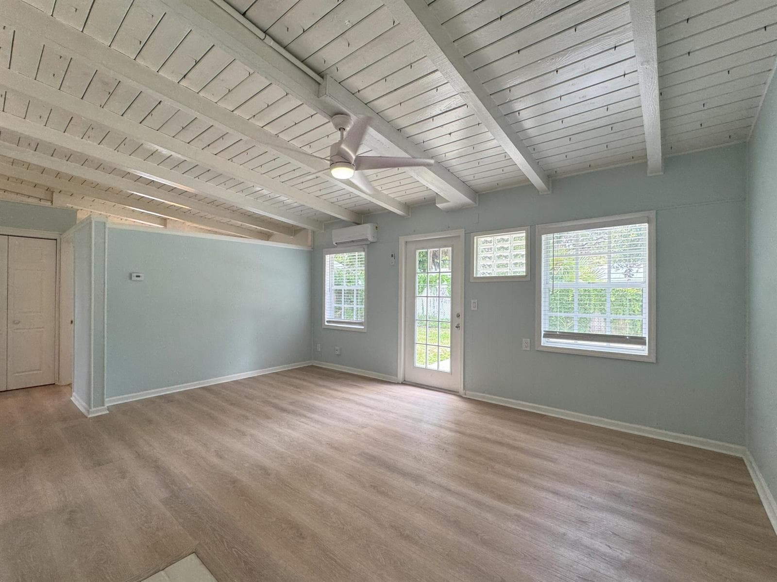 2204 PONCE DE LEON Circle # 3, Vero Beach, FL 32960 photo 2