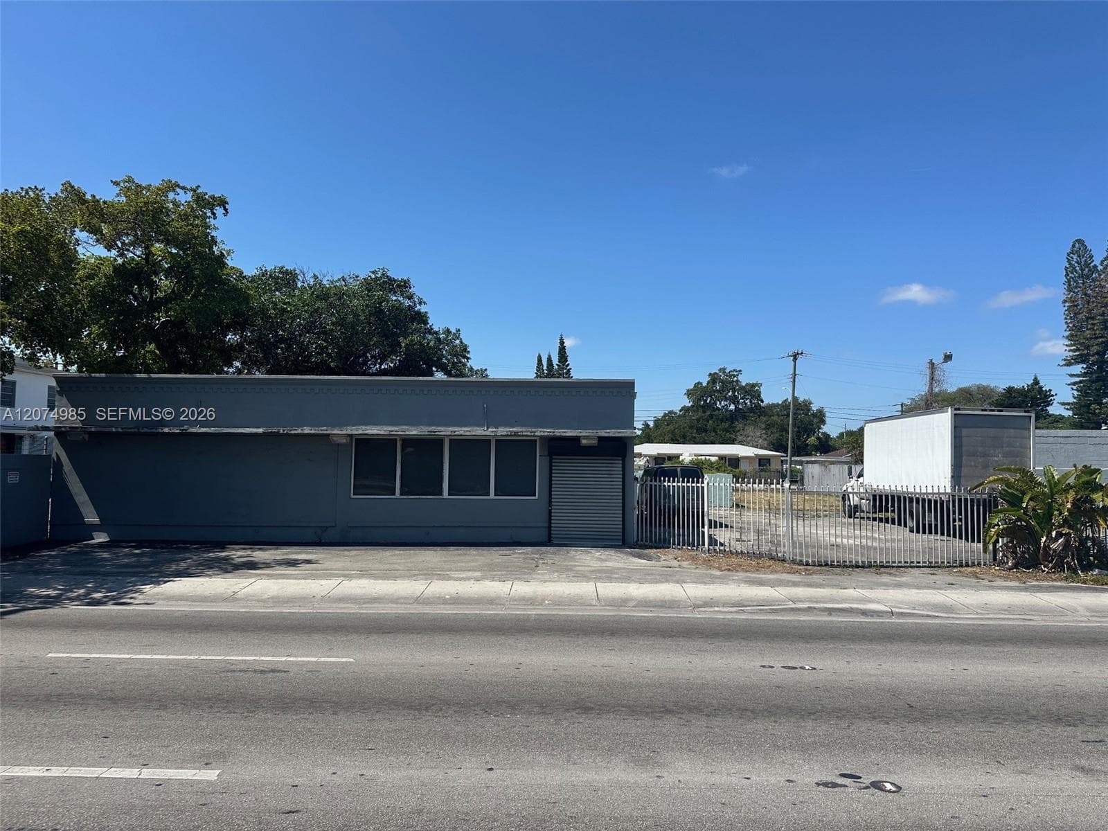 2531 NW 79th St, Miami, FL 33147 photo 2