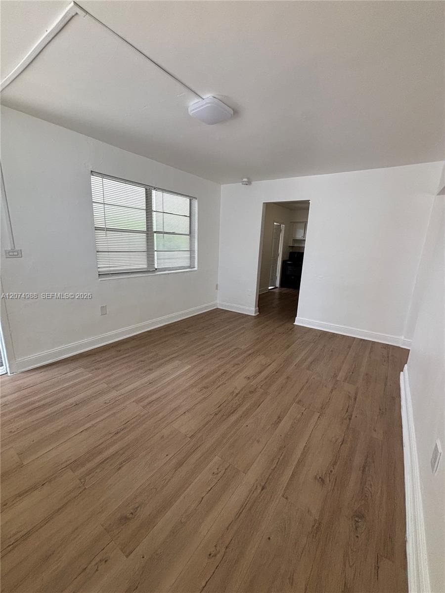 951 SW 5th St # 1, Miami, FL 33130 photo 3