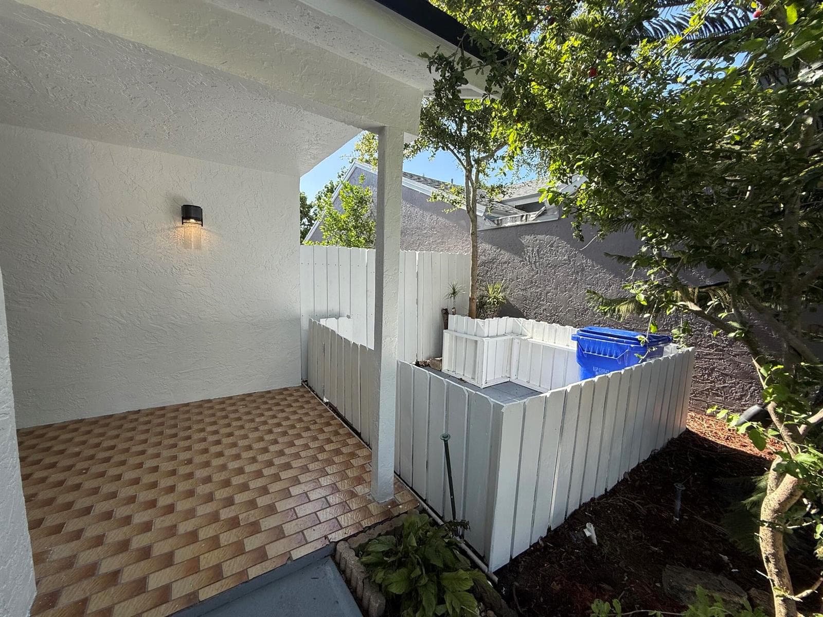 1160 SW 111th Avenue, Pembroke Pines, FL 33025 photo 4
