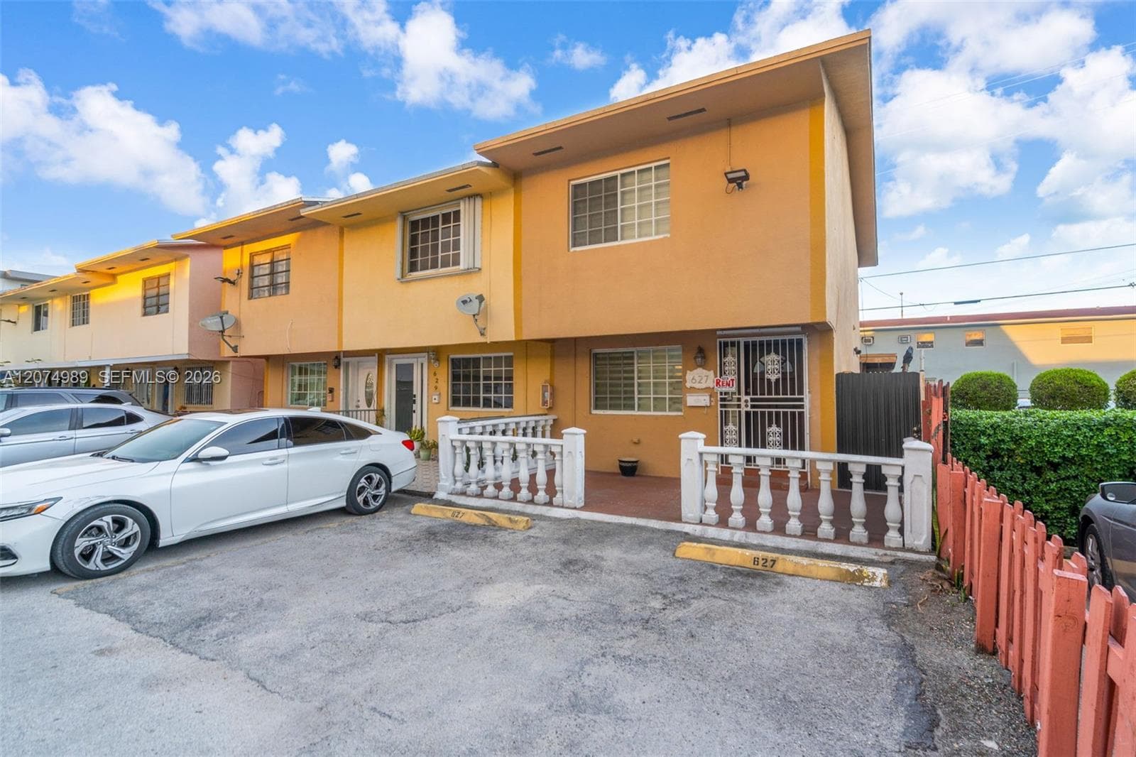 627 W 68th St # 627, Hialeah, FL 33014 photo 2