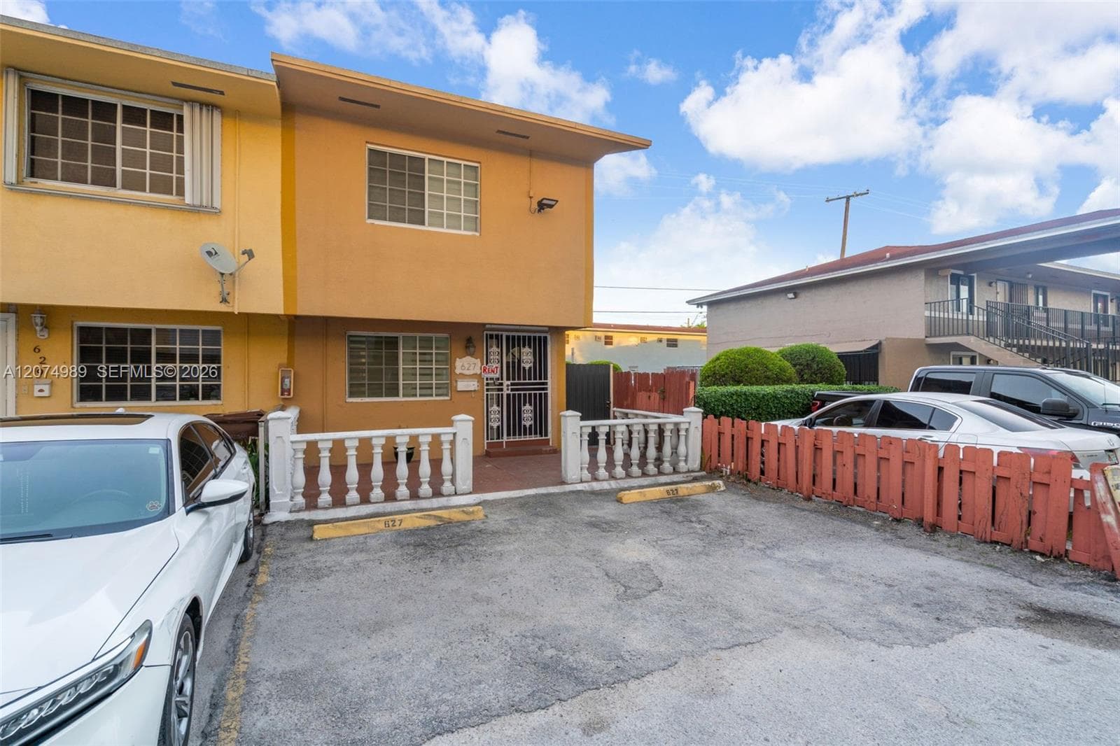 627 W 68th St # 627, Hialeah, FL 33014 photo 3