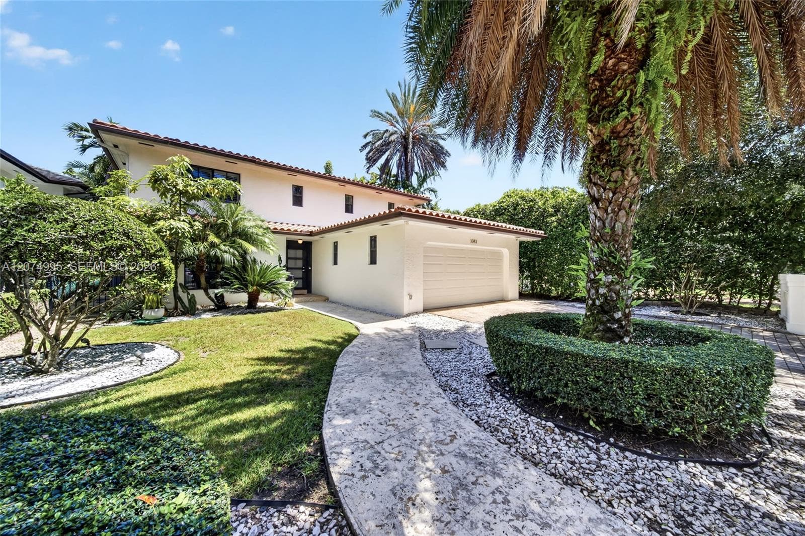1043 Alfonso Ave, Coral Gables, FL 33146 photo 3