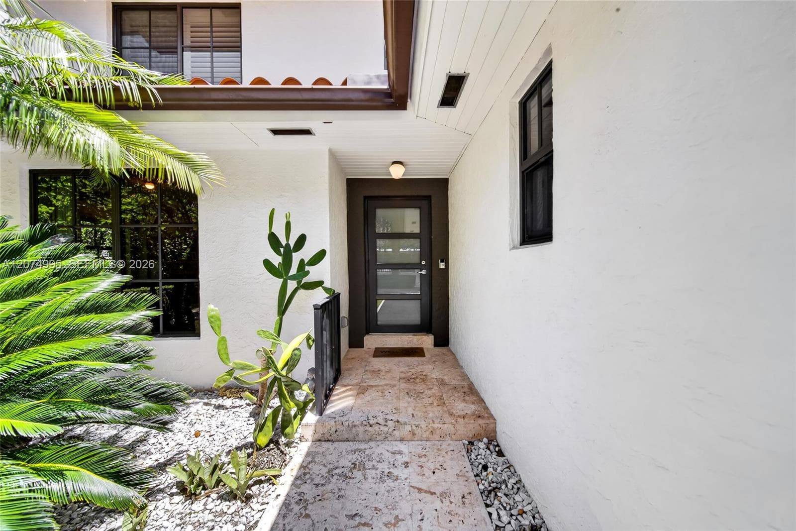 1043 Alfonso Ave, Coral Gables, FL 33146 photo 4