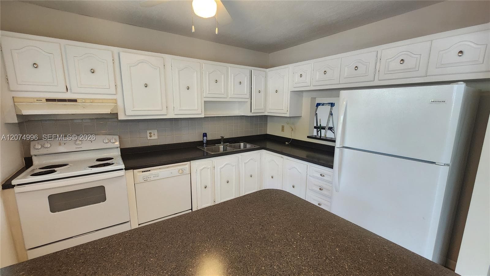6550 Royal Palm Blvd # 112A, Margate, FL 33063 photo 2