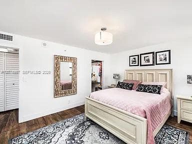 2625 Collins Ave # 212, Miami Beach, FL 33140 photo 2