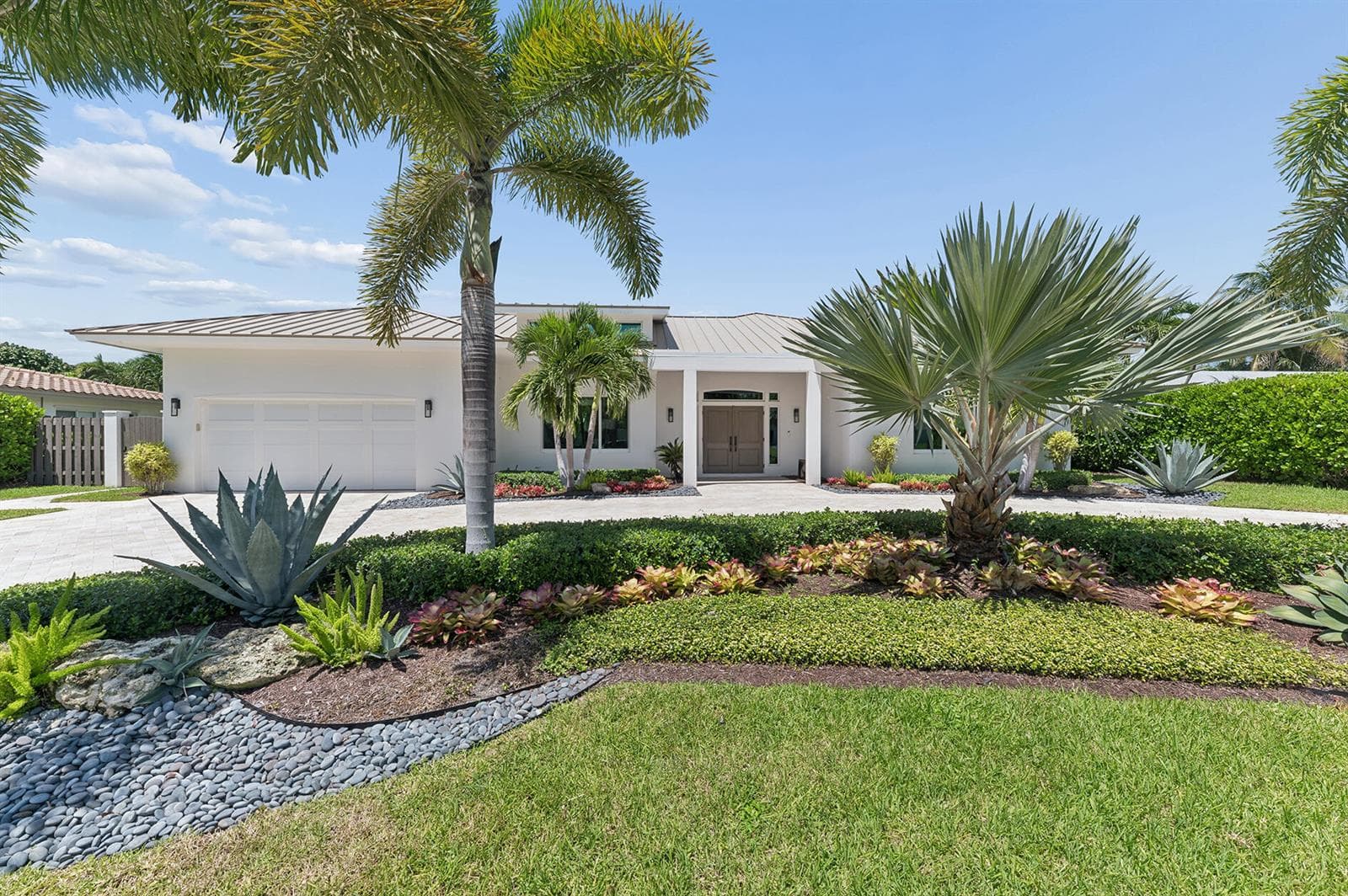 115 NE 16TH Court, Delray Beach, FL 33444 photo 2