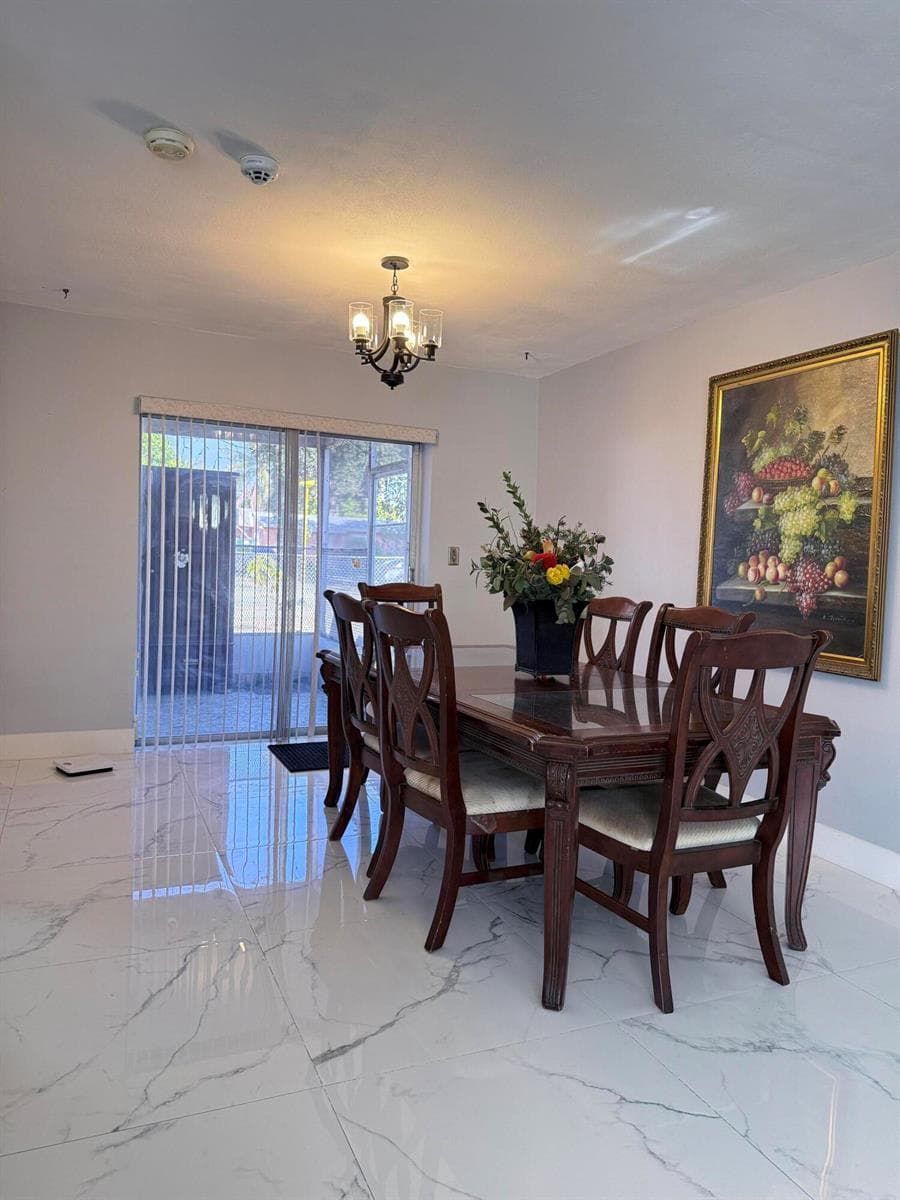 7201 MCKINLEY Street, Hollywood, FL 33024 photo 5