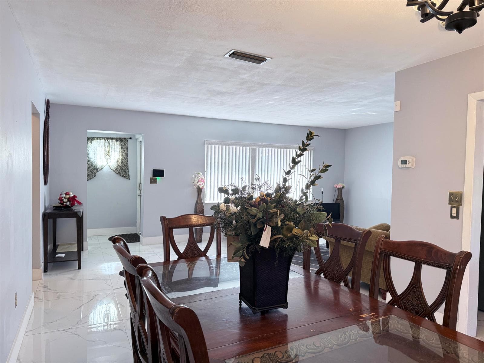 7201 MCKINLEY Street, Hollywood, FL 33024 photo 4