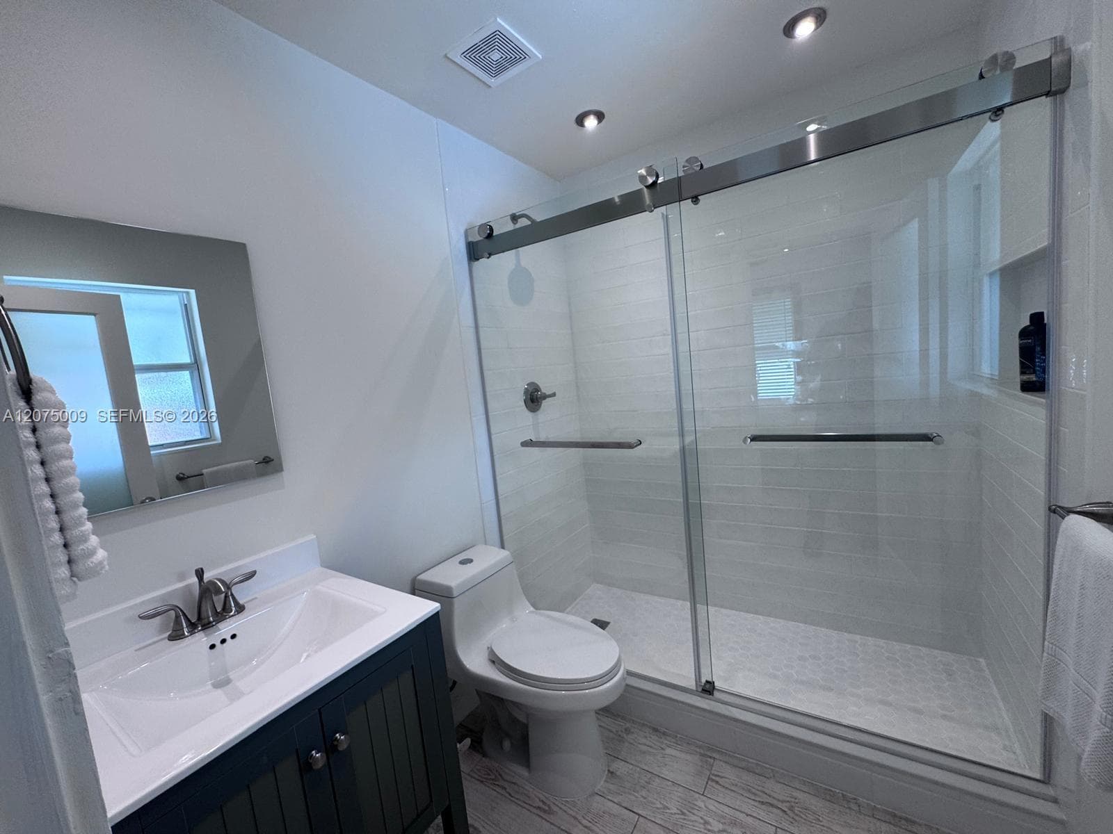 2883 SW 32nd Ct # -, Miami, FL 33133 photo 5