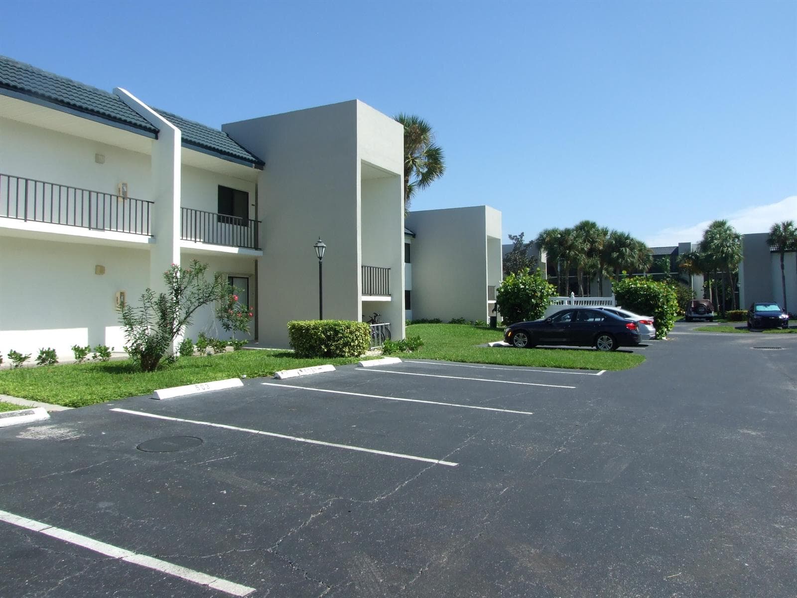 1605 US-1 # V4 203, Jupiter, FL 33477 photo 2