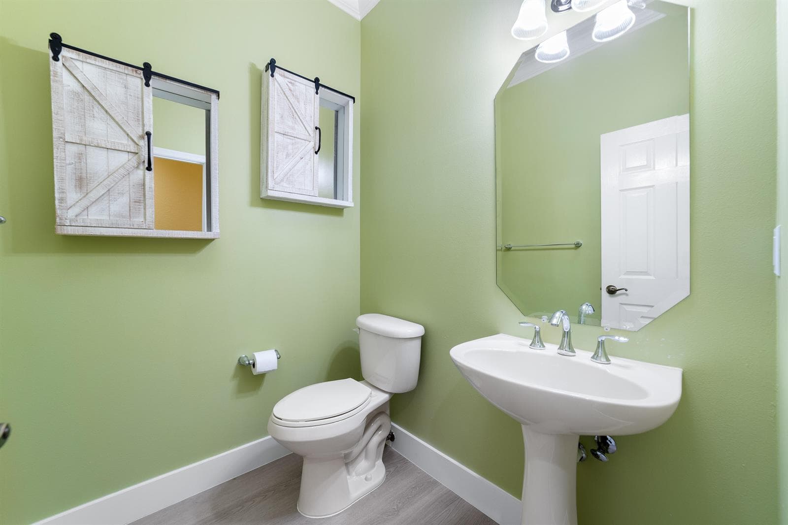 128 W Prive Circle, Delray Beach, FL 33445 photo 5