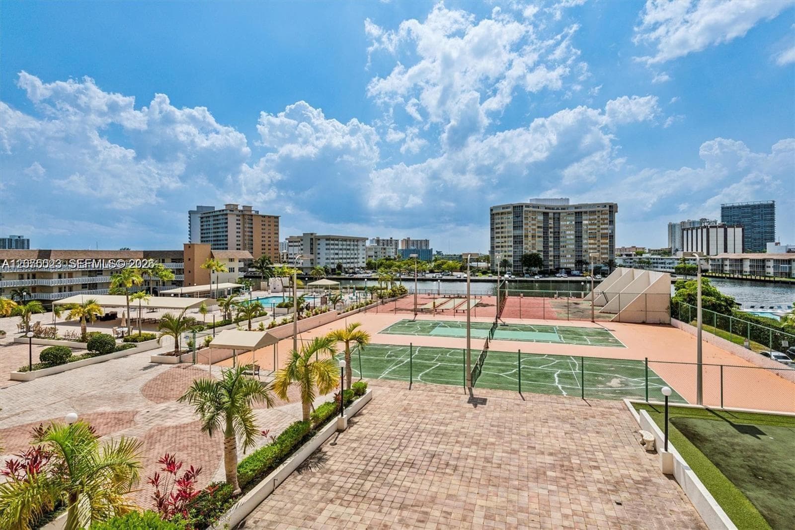 1865 S Ocean Dr # 2D, Hallandale Beach, FL 33009 photo 3