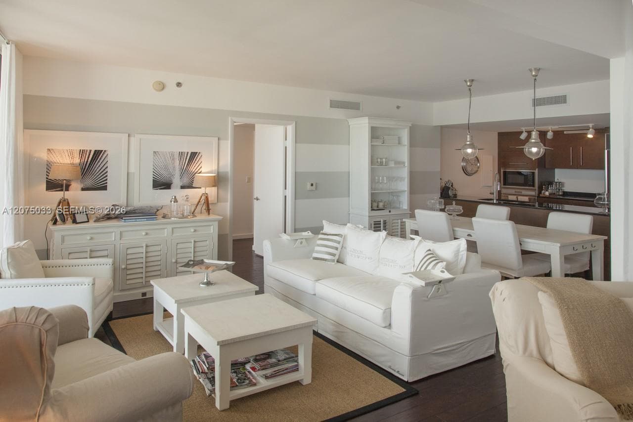 465 Brickell Ave # 4703, Miami, FL 33131 photo 5
