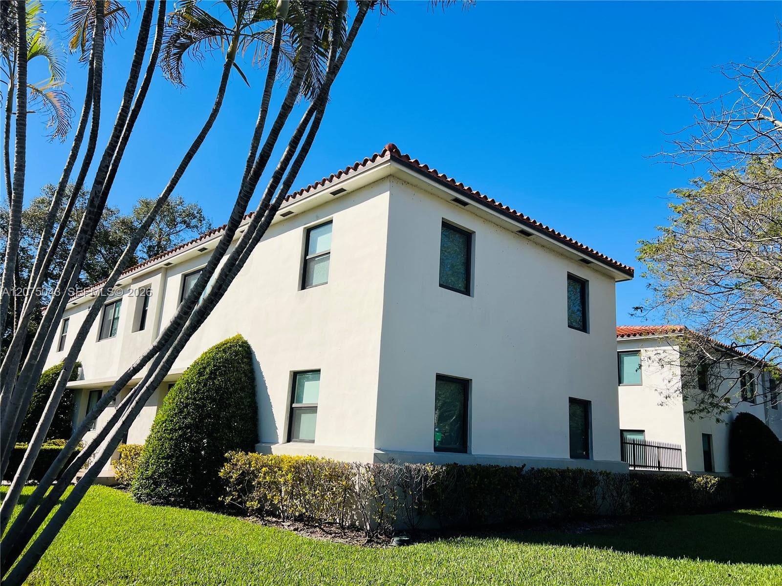 1440 SW 42nd St # 2, Miami, FL 33134 photo 3