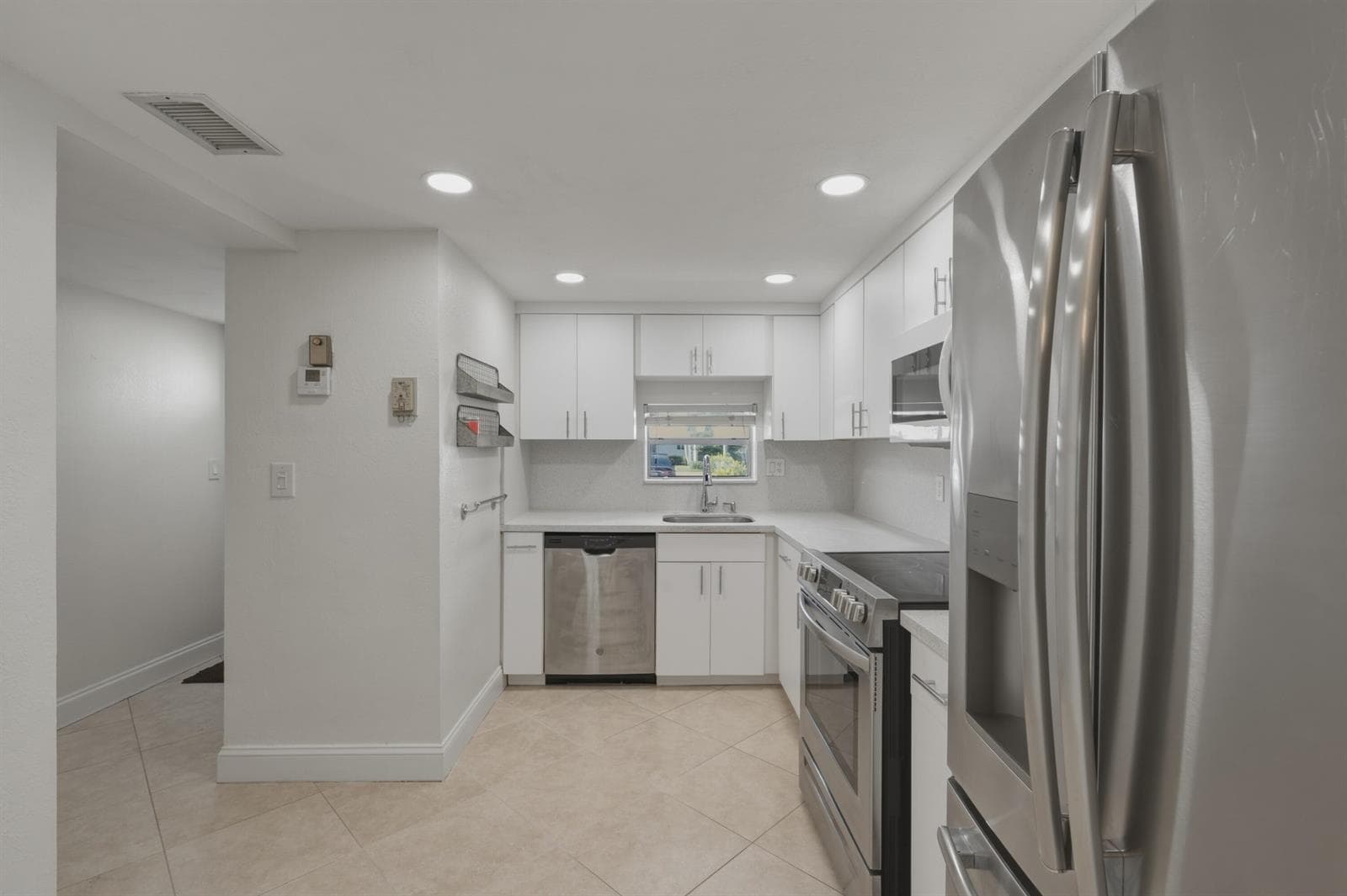 681 S Hollybrook Drive # 109, Pembroke Pines, FL 33025