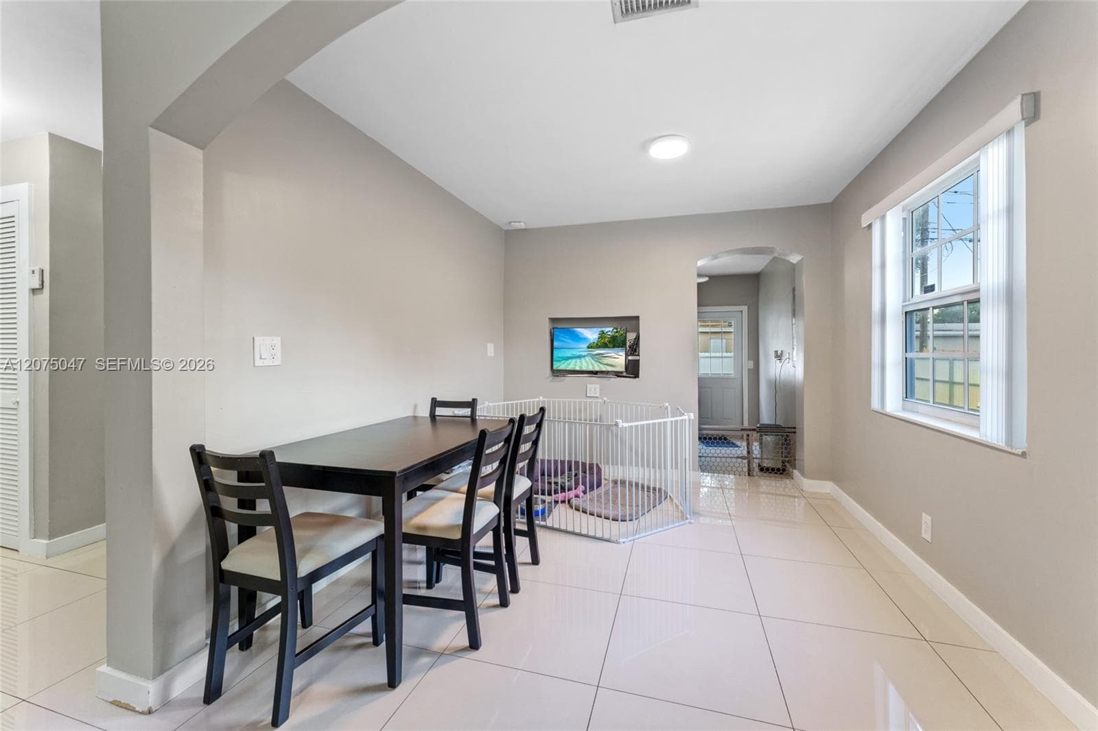 6416 Franklin St, Hollywood, FL 33024 photo 5