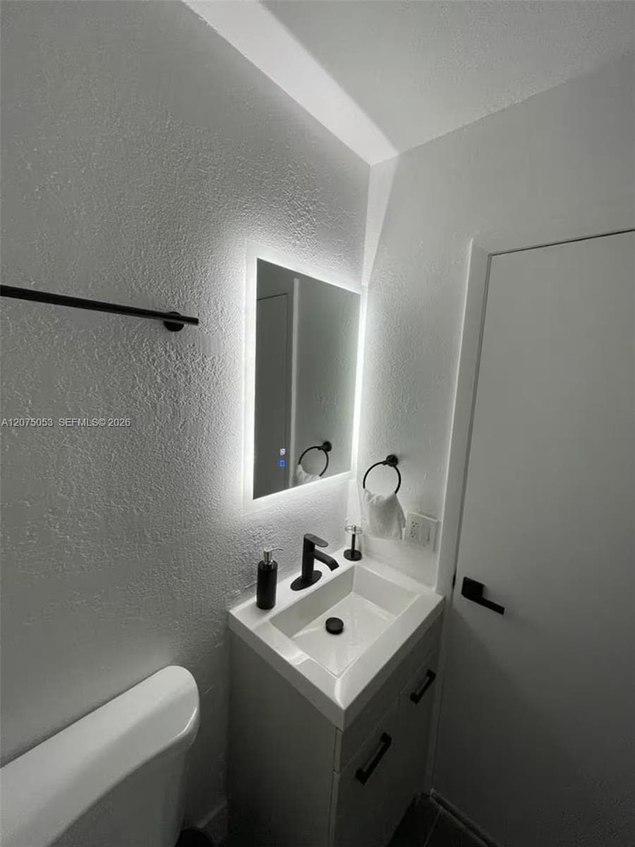 2216 Fillmore St # 4, Hollywood, FL 33020 photo 4