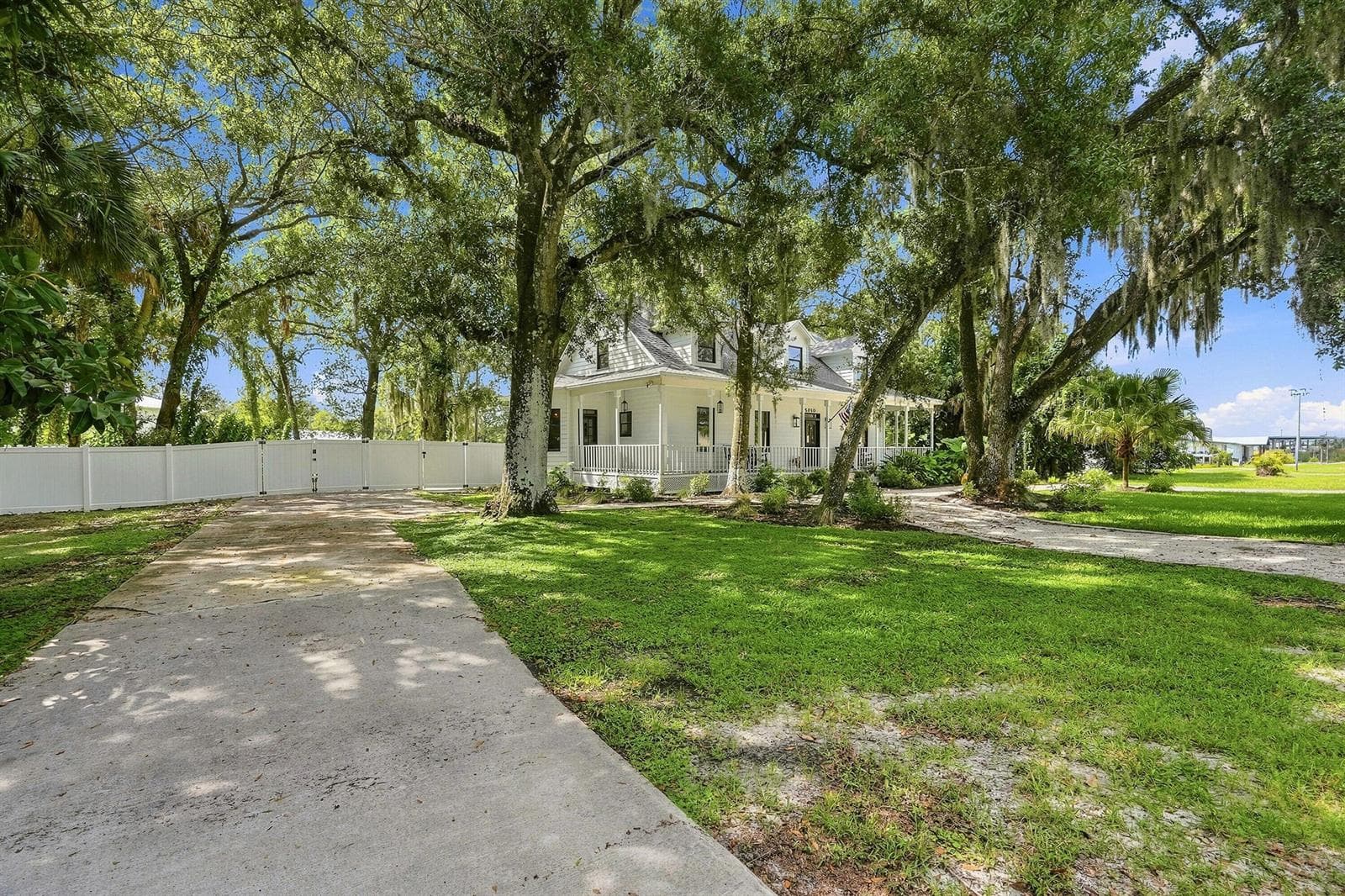 5010 ABACA Drive, Fort Pierce, FL 34951 photo 2