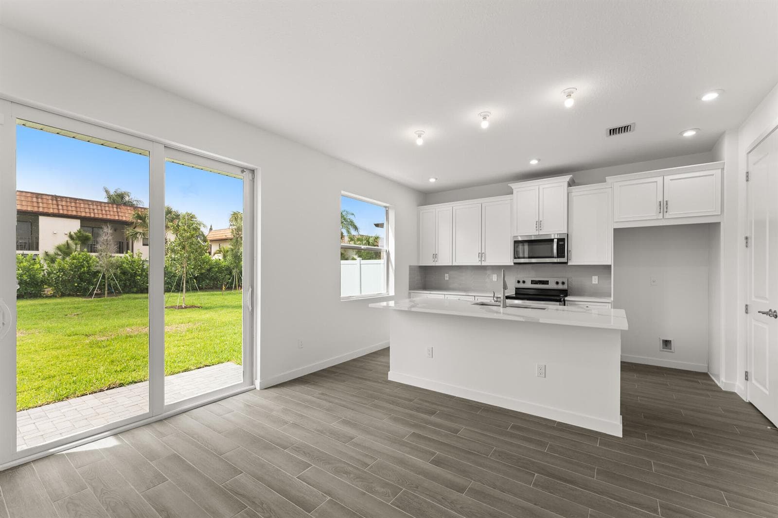 7296 CLAUDELLE Street, Lake Worth, FL 33467 photo 2