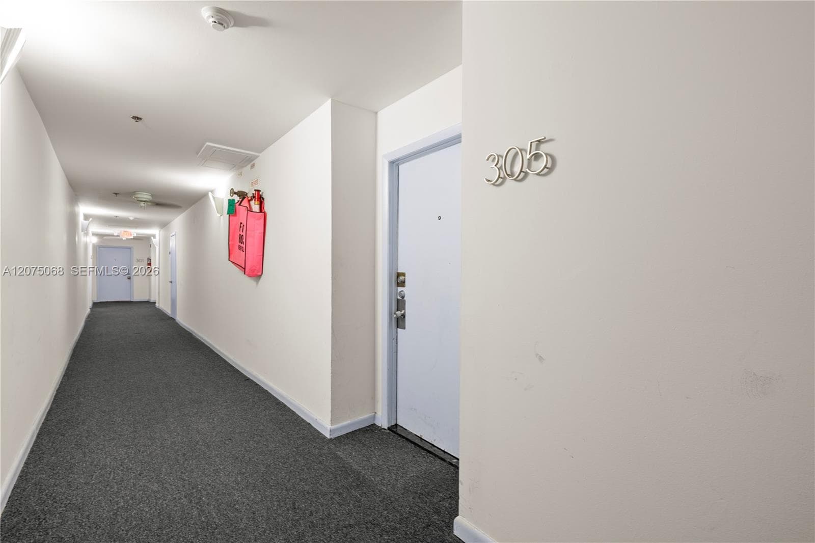 802 Euclid Ave # 305, Miami Beach, FL 33139 photo 4